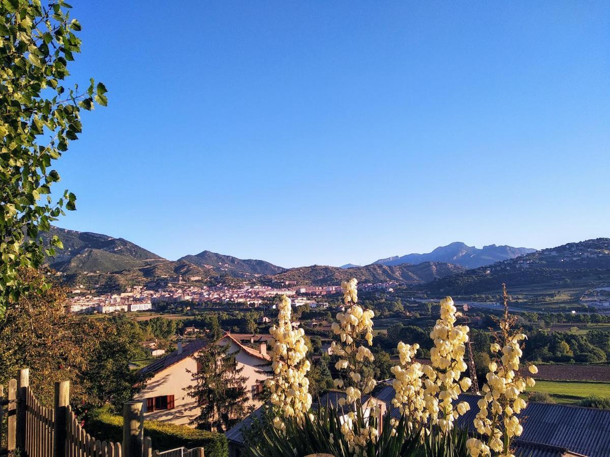 Atico Loli Apartment Berga Exterior photo